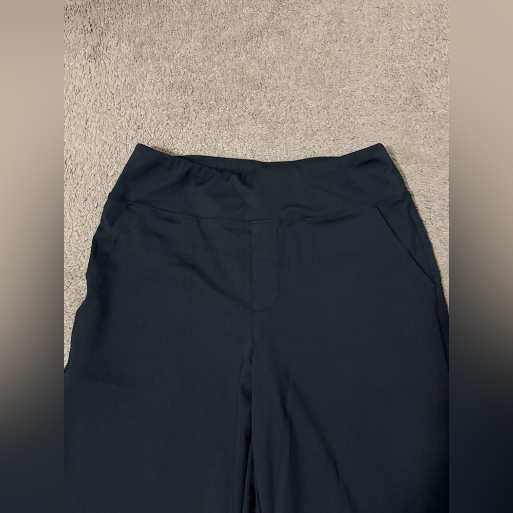 Women's Black Wide-Leg Pants - Picture 6 of 8